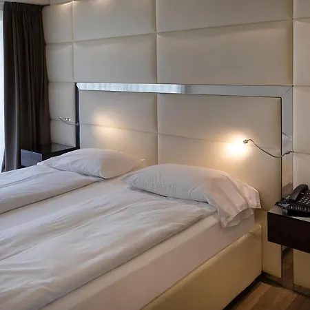 Hotel Ideal 4*