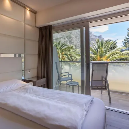 Ideal Hotel