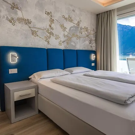 Ideal Ξενοδοχείο 4*